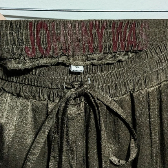 Johnny Was Cargo Jogger Pant - Picture 7 of 9